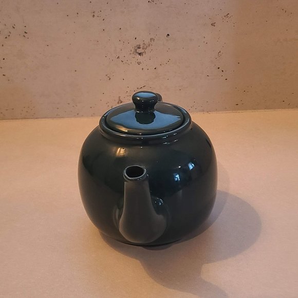Dark Green Tea Pot - Picture 3 of 9